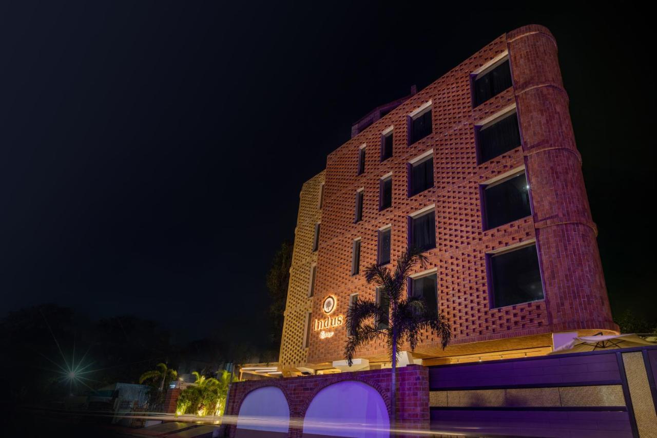 Indus Suites Нагпур Екстериор снимка